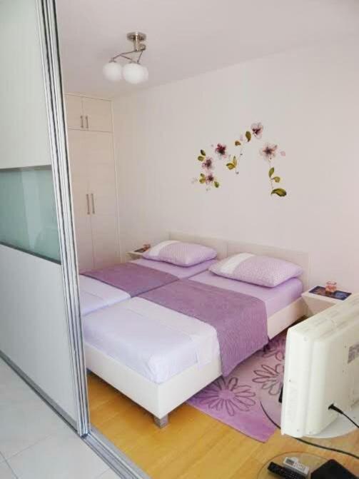 Apartment Small Pearl Сплит Екстериор снимка